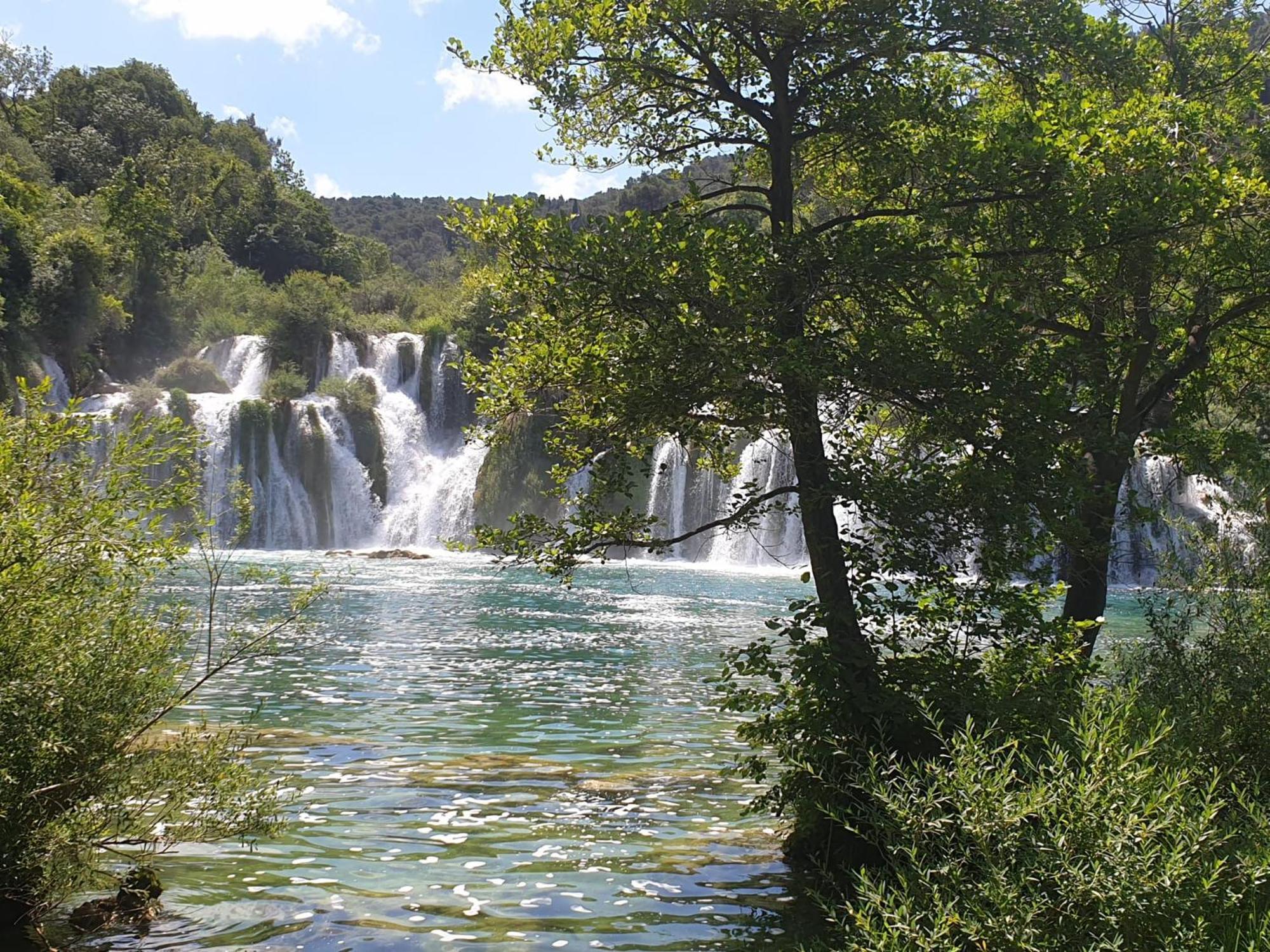 Viktoria Lodge Bed And Breakfast Vodice Exterior photo