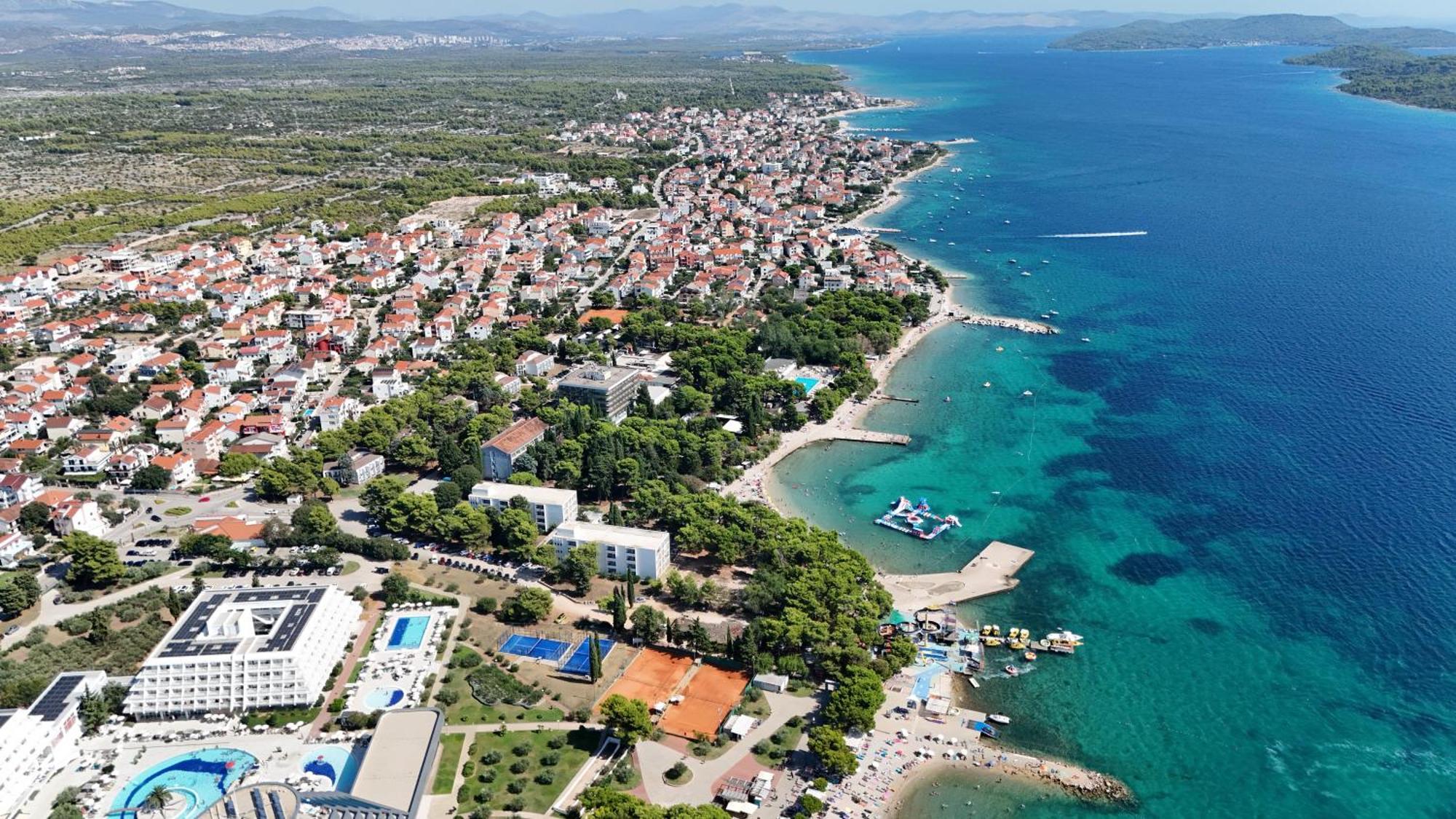 Viktoria Lodge Bed And Breakfast Vodice Exterior photo