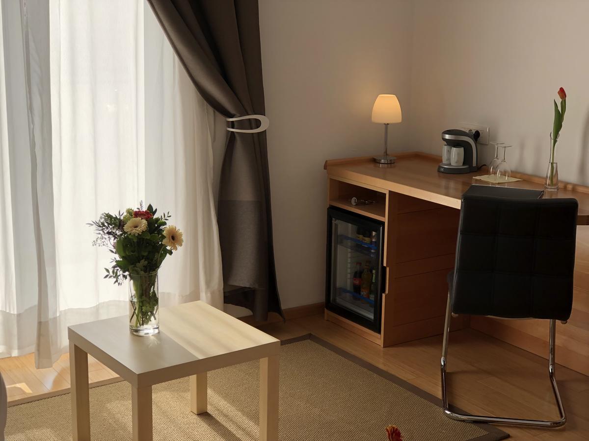 Viktoria Lodge Bed And Breakfast Vodice Exterior photo